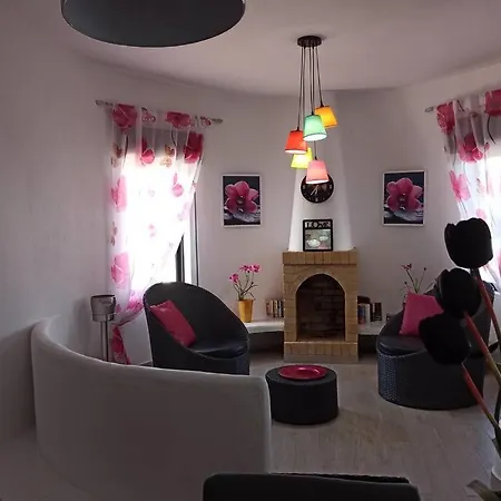 Piscina Privada, Villa 2 Quartos 4Pax, Albufeira Wi-Fi גיאה